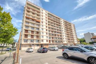 #HA Eaux Claires Angelica Parking - Grenoble - 1
