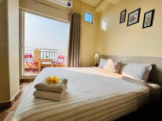 Aizawl Guest House Apartments - Āīzawl - 9