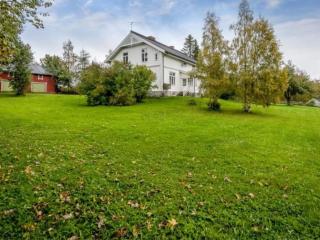 Historisk villa med klassiske detaljer - 5