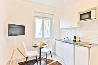 Petit Studio chaleureux en Banlieue - Asnières - 1