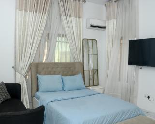 Ixora House - Moba - 2