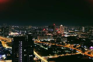 KLCC view 1BR service suite with Balcony Trion KL - Kuala Lumpur - 1