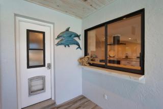 Boat Dock, Luxurious Pool, Gorgeous Home - Escape To The Cape - Cape Coral - 1