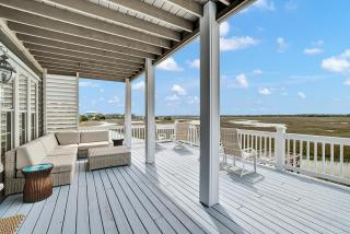 Sunset Seclusion by Sea Scape Properties - 9