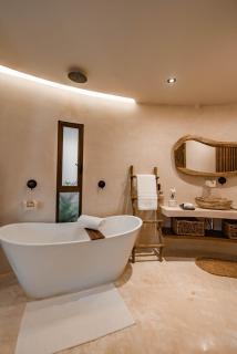 Taio Tulum - 2