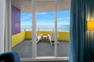 Luxury 6th Floor 1 BR Condo Direct Oceanfront Wyndham Ocean Walk Resort Daytona Beach | 610 - Daytona Beach - 6