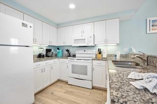 Luxury 20th Floor 2 BR Condo Direct Oceanfront Resort Daytona Beach - Daytona Beach - 2