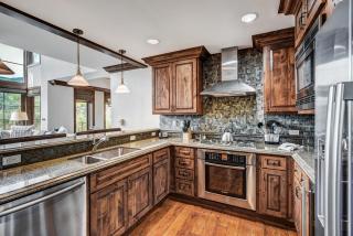 3 BR Ritz-Carlton Residence with Valley Views - 1