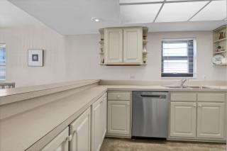 The Islander - 6F by Sea Scape Properties - Wrightsville Beach - 2
