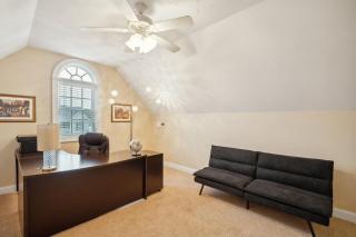 Charming Family Retreat with Spacious Yard home - 1