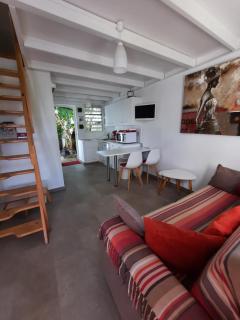 Jolie maisonnette, piscine, jacuzzi - Sainte-Suzanne - 4