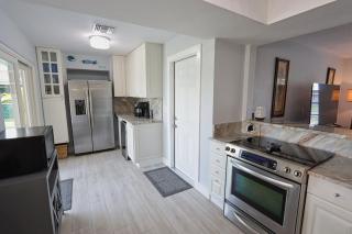 Maison de la Mer - Cape Coral Vacation Rental, Water front with direct access - 1