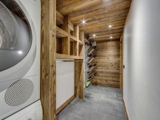 Chalet d'Exception avec Piscine, Hammam et Ascenseur à Val d'Isère, Proche des Pistes - FR-1-567-38 - 3