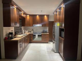 Casa en zona exlusiva al norte de la ciudad - Vicenti Guerrero - 0
