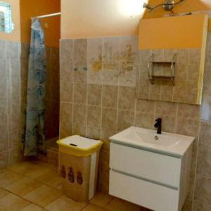 residenceleseauxbleues - Sainte-Anne - 5
