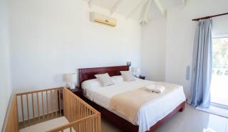 Brisas Doradas Beachfront Villa - Eslabón - 1