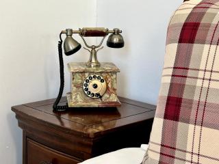 Clarence Quarters Self-Catering Guest House - Portsmouth - 8