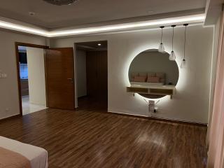 The Majestic - 1BHK - Self Check In - 8