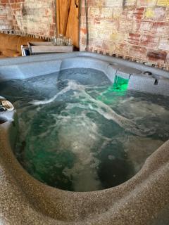 Ivy Cottage W Hot Tub By Hvnlyhomes - Tulsa - 6