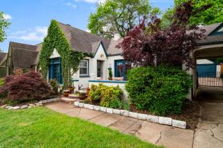 Ivy Cottage W Hot Tub By Hvnlyhomes - Tulsa - 4