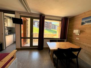 Studio Rénové au Cœur de la Station avec Balcon et Parking - FR-1-181-2431 - La Plagne Tarentaise - 6