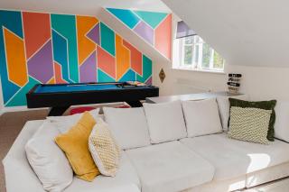 Abington Villa Sleeps 15 Games & Cinema Room - 3