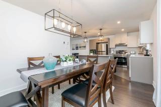 City Oasis with Free Parking and Stylish Urban Gem - Longueuil - 0