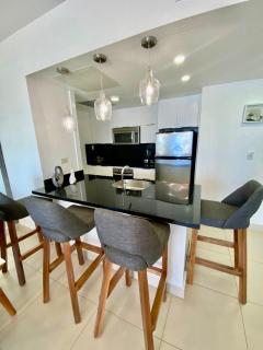 LasOlasTower JuanDolio-2Br-3Bds-7Px-WiFi-SeaView - Juan Dolio - 2
