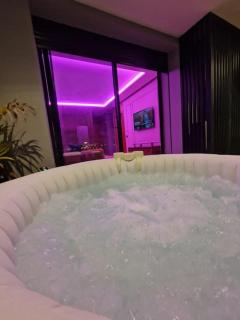 luxury Studio with jacuzzi - Casablanca - 2