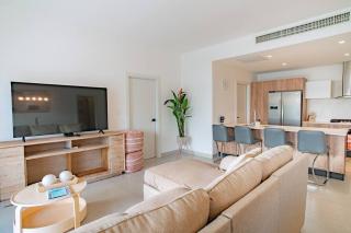 Luxury Retreat Condo 3BR Pool & Spa Azzure-Cap Cana - 2