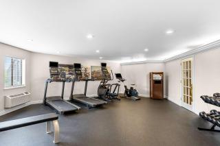 Best Western Plus Puyallup Hotel - 1