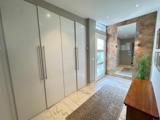 Charming Family Home in the Capital Area - Birta Rentals - Garðabær - 2