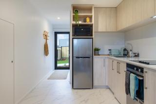 Trendy Ground Floor Studio - Central, Cafes - Christchurch - 1