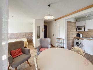 Studio avec terrasse, proche thermes et centre, animaux acceptés, wifi inclus, Lamalou-les-Bains - FR-1-451-66 - Lamalou-les-Bains - 4