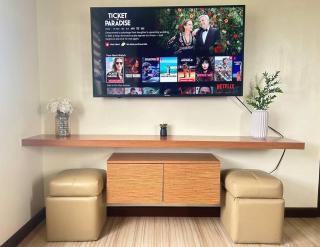 Family Room - MIGAs Haven at Sunvida Tower - 5