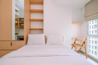 Homey and Simply Look Studio Tokyo Riverside PIK 2 Apartment By Travelio - Rawalembang - 2
