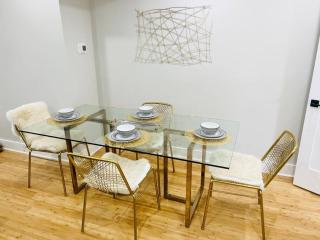 Contemporary Upscale 3BDR Home at Popular H Street Corridor Parking Included Free Cancellation - Washington - 6