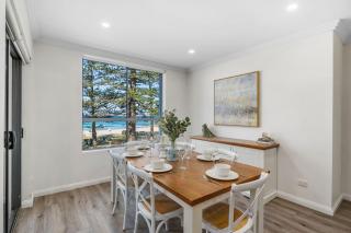 Austi Beach Escape - A Dreamy Oceanfront Haven - Austinmer - 1
