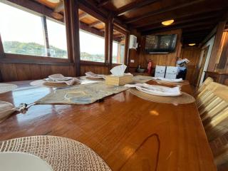 Leticia Liveaboard - Labuan Bajo - 6