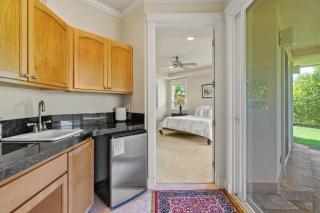 SUNSET PALMS Pool, Tennis, AC Minutes to Beach - 1