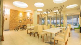 Front One Resort Magelang - 2