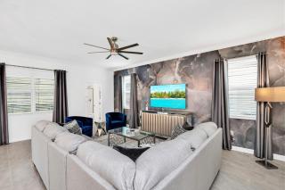 Fantastic 7 Bed 6bath Home With Private Pool & spa - Kissimmee - 5