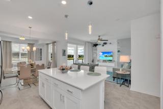 Stylish 2-Bed Condo With Resort Amenities/Patio - Kissimmee - 2