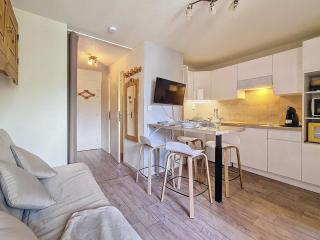 Studio cosy avec balcon sud, départ ski aux pieds - Parking inclus - FR-1-344-910 - Les Menuires - 0
