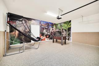 Stylish Family Villa with Game Room & Pool - 6