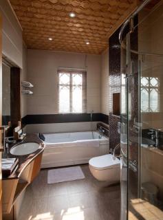 Mascot Houseboats - Srinagar - 5