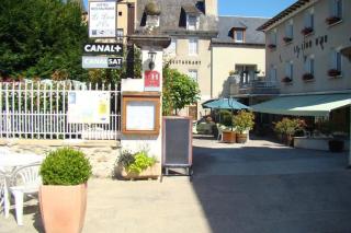 Hotel Le Lion d'Or - Saint-Geniez-dʼOlt - 9
