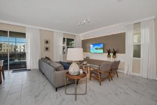 Last Minute Disney Getaway! Private Pool, Hot Tub & Games Room. Book Now! #35014 - Kissimmee - 8