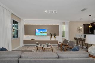 Last Minute Disney Getaway! Private Pool, Hot Tub & Games Room. Book Now! #35014 - Kissimmee - 4