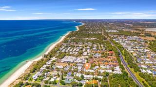 Escape to 28 at Cape View - Broadwater - 9